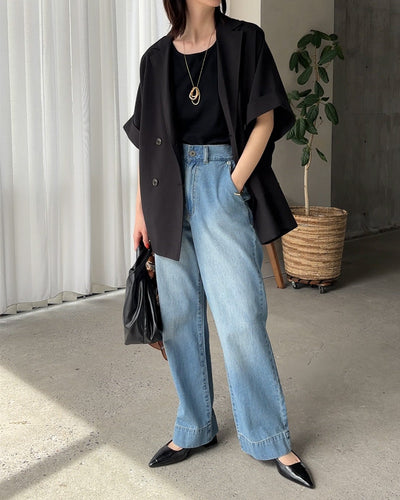 【機能性も抜群、春夏の爽やかきれい目コーデ】