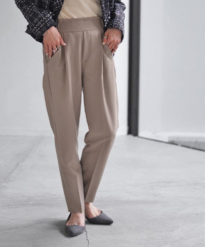 パンツ レディース テーパードパンツ ■一部6月下旬入荷 センタープレス テーパード カラーパンツ アンクルパンツ オフィスカジュアル きれいめ ゴム スキニー スキニーパンツ タックパンツ ボトムス 通勤 黒 白 ブルー 青 大きいサイズ 体型カバー 夏 春 HUG.U