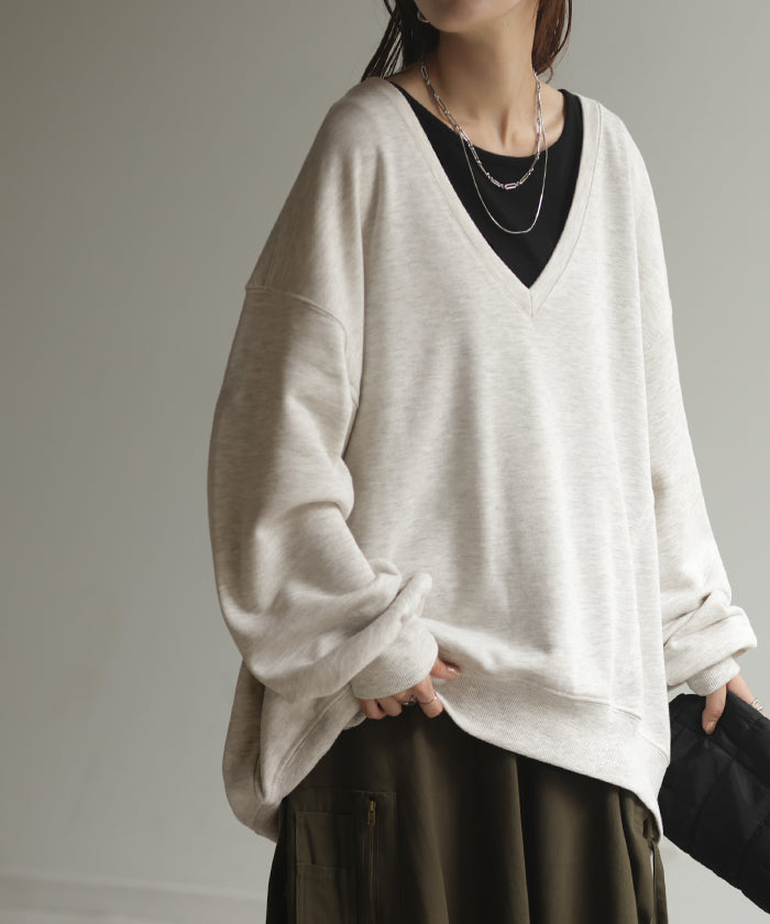 新品同様】ロングシーズン着れる！深Vスウェット最高 の