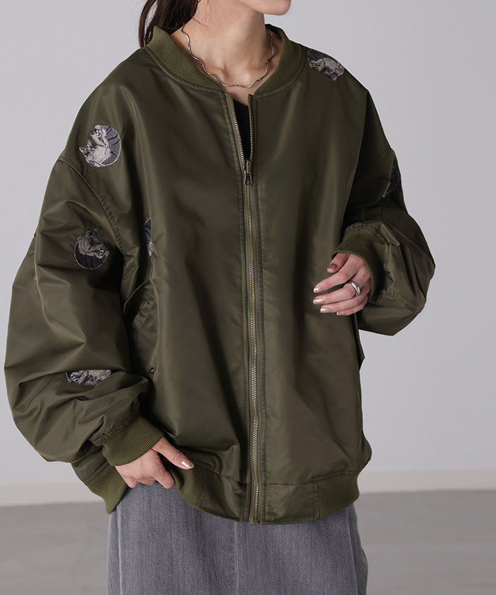 T*u様 バスブリゲード、スタジャン　MA-1 新品未使用、Lサイズ、ネイビー CONVERSE コンバース スタジャン 撥水 ナイロン バックプリント